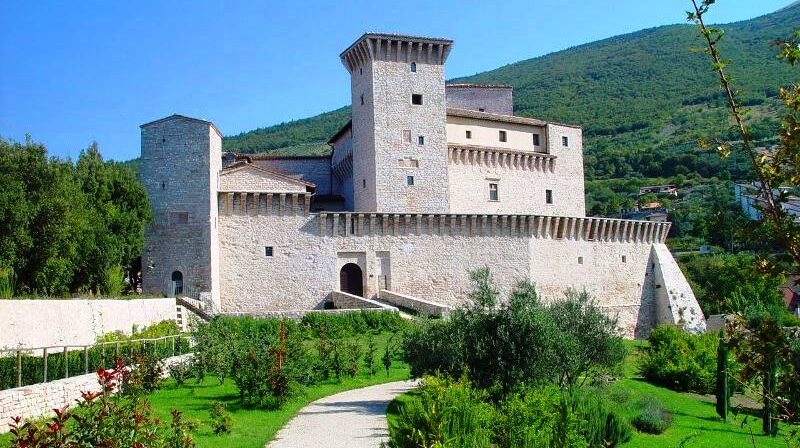 rocca flea a gualdo tadino